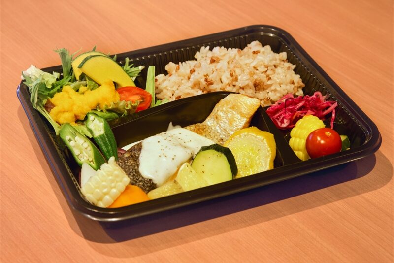 小松菜のスパイスカレー弁当