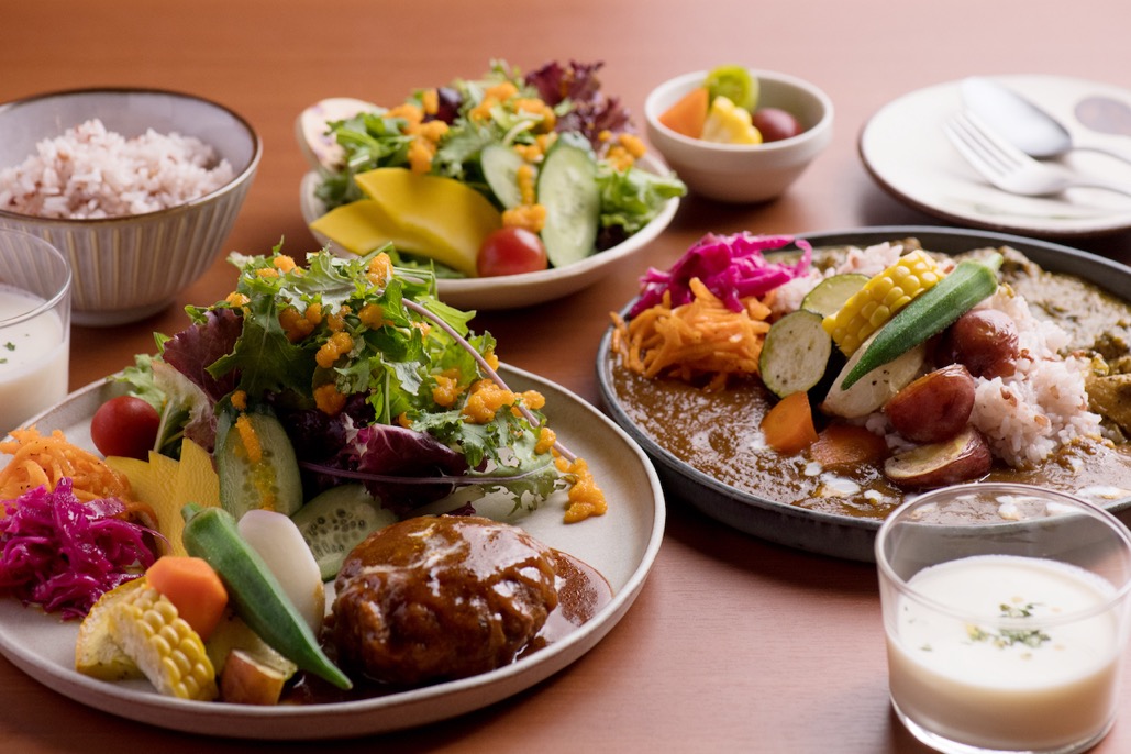 食卓から笑顔を。つくる、まなぶ、届ける「えがおゴハンCoco花菜」